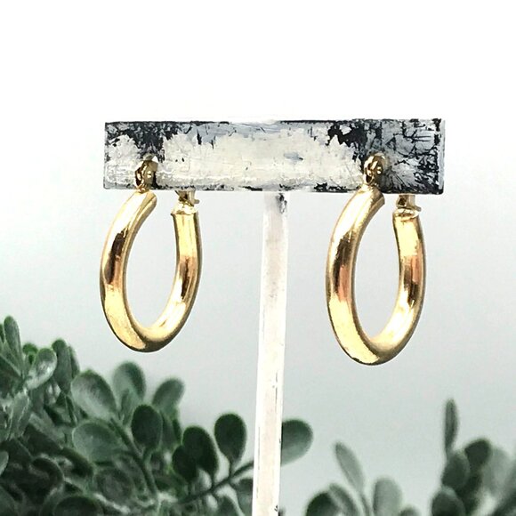 Vintage Gold Tone Hoop Earrings 1" dia - Picture 2 of 4